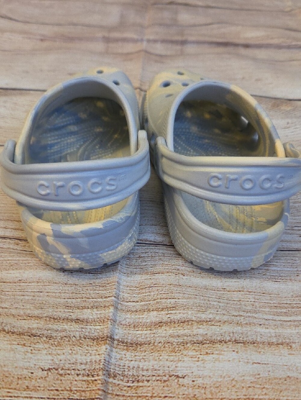 CROCS Kids' Marbled Size 1 - Picture 4 of 4
